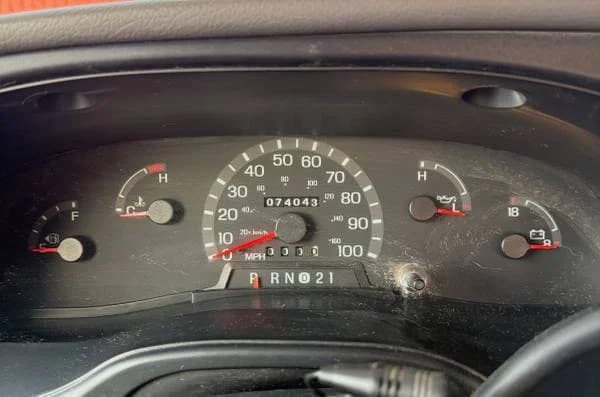 2000 Itasca Spirit 29’ Class C RV – Clean, Turn-Key 4