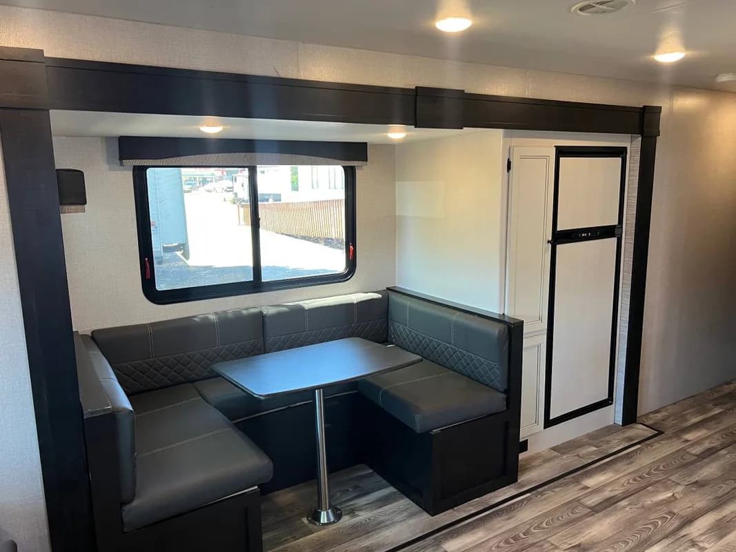 2022 Highland Ridge RV Range Lite 262RL 5