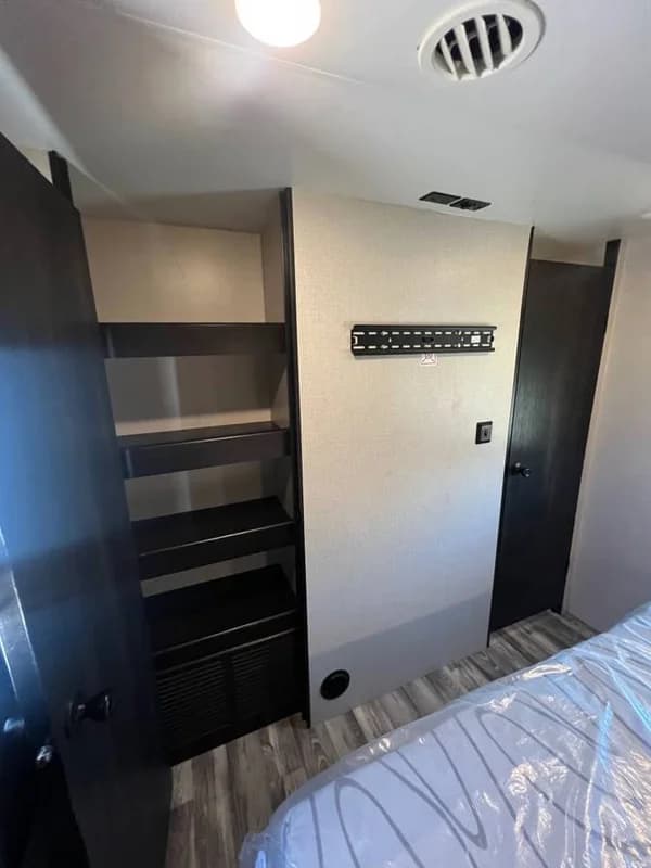 2022 Highland Ridge RV Range Lite 262RL 15