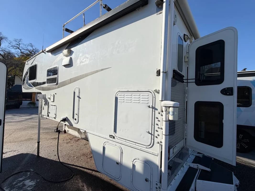 2020 ARCTIC FOX 1150! 3