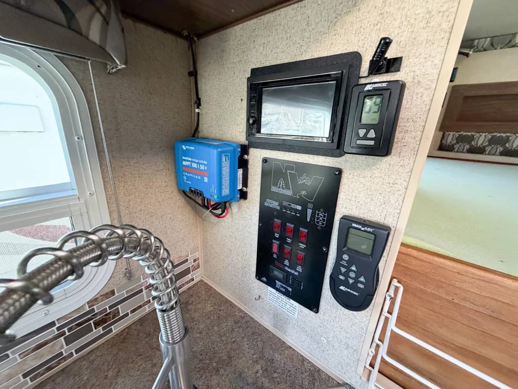 2020 ARCTIC FOX 1150! 14