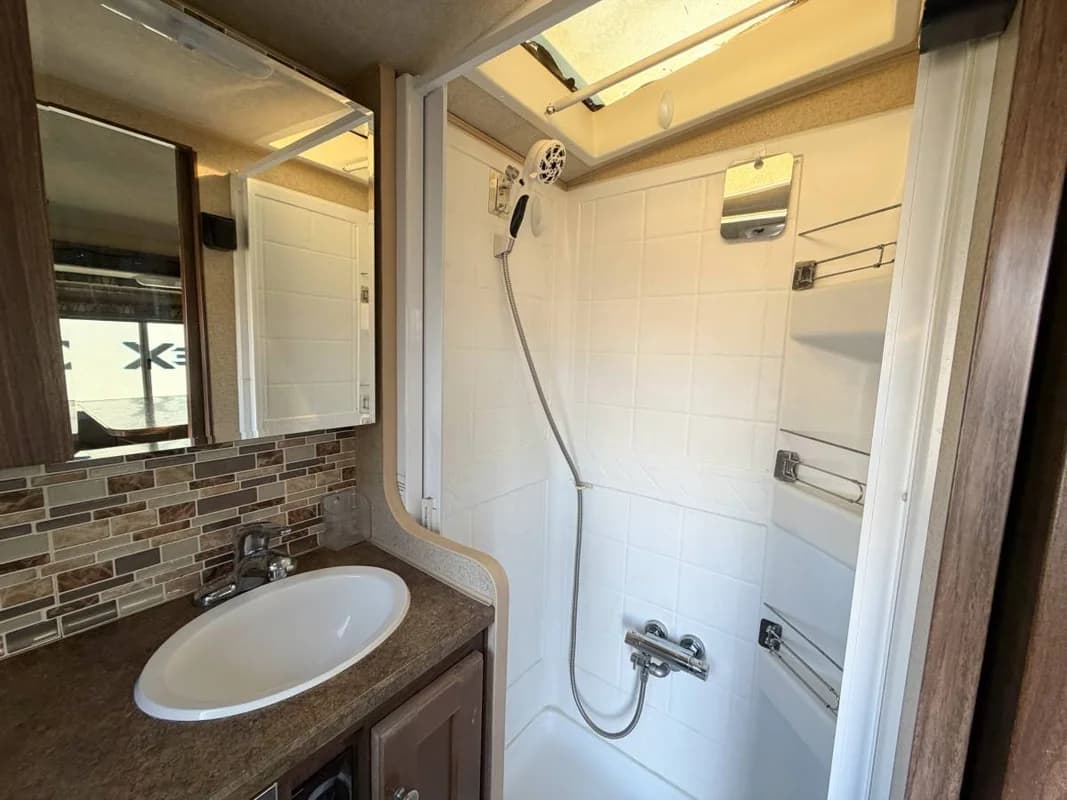 2020 ARCTIC FOX 1150! 20