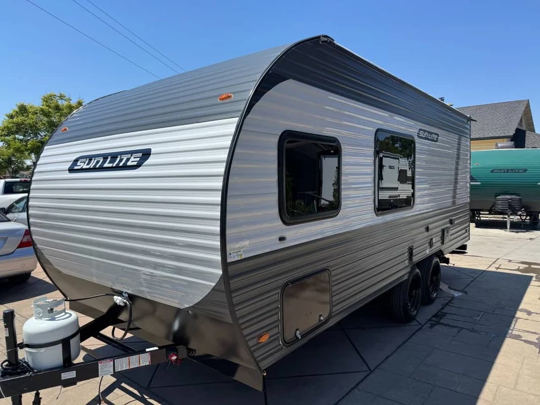 2026 Sun-Lite 21DO *Camper W/ Office* *RV Queen* Full Bathroom 4