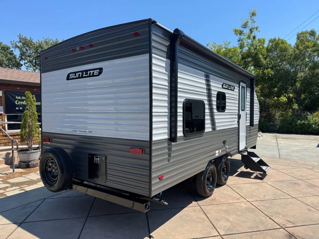 2026 Sun-Lite 21DO *Camper W/ Office* *RV Queen* Full Bathroom 5