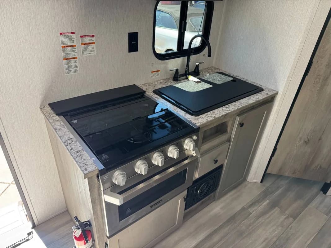 2026 Sun-Lite 21DO *Camper W/ Office* *RV Queen* Full Bathroom 15