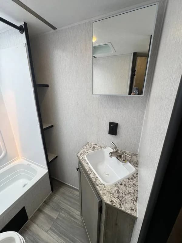 2026 Sun-Lite 21DO *Camper W/ Office* *RV Queen* Full Bathroom 18