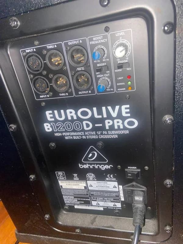 EURO Live B1200D-Pro 11” subwoofer+ MU Case 2