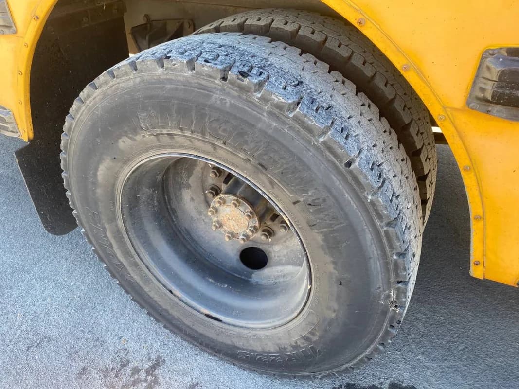 2010 39 ft IC international school bus 10