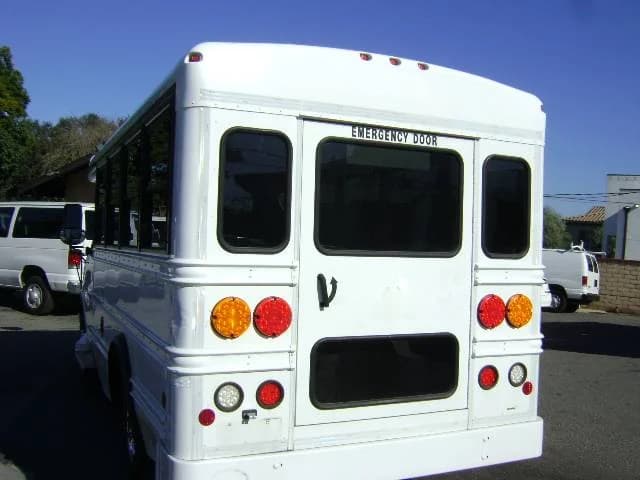 2013 Chevy Express 15 Passenger School Bus Cargo Box Van RV Camper 24K MILES 5