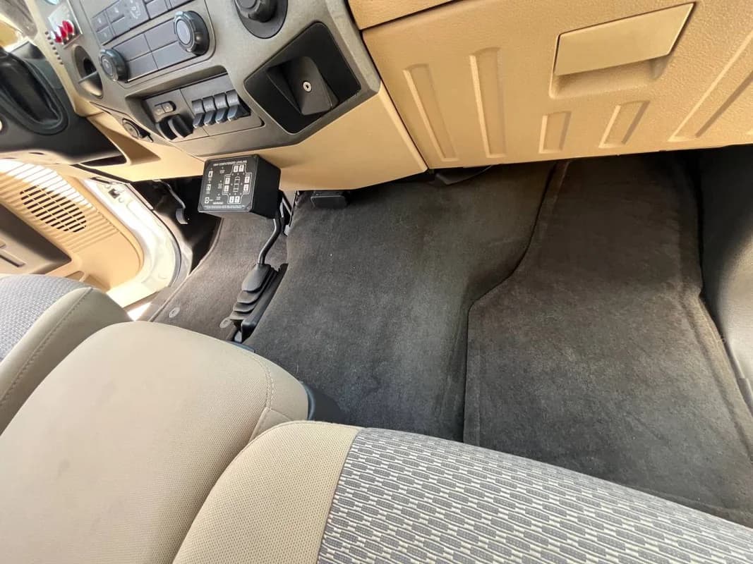 Ford F-550 Burning Man Mobile Medical – Custom * Must Sell 2