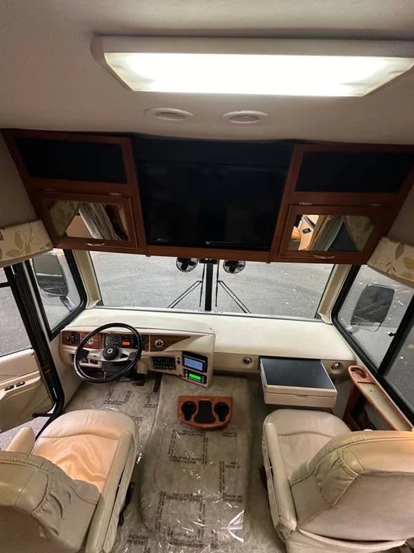 2009 Pace Arrow 37C luxury model 3 Slides Full Body Paint Stored indoo 6