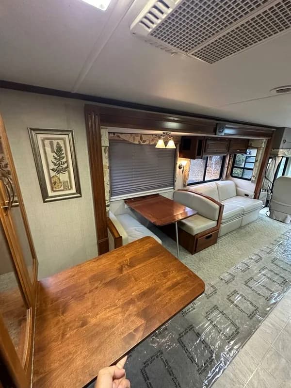 2009 Pace Arrow 37C luxury model 3 Slides Full Body Paint Stored indoo 11