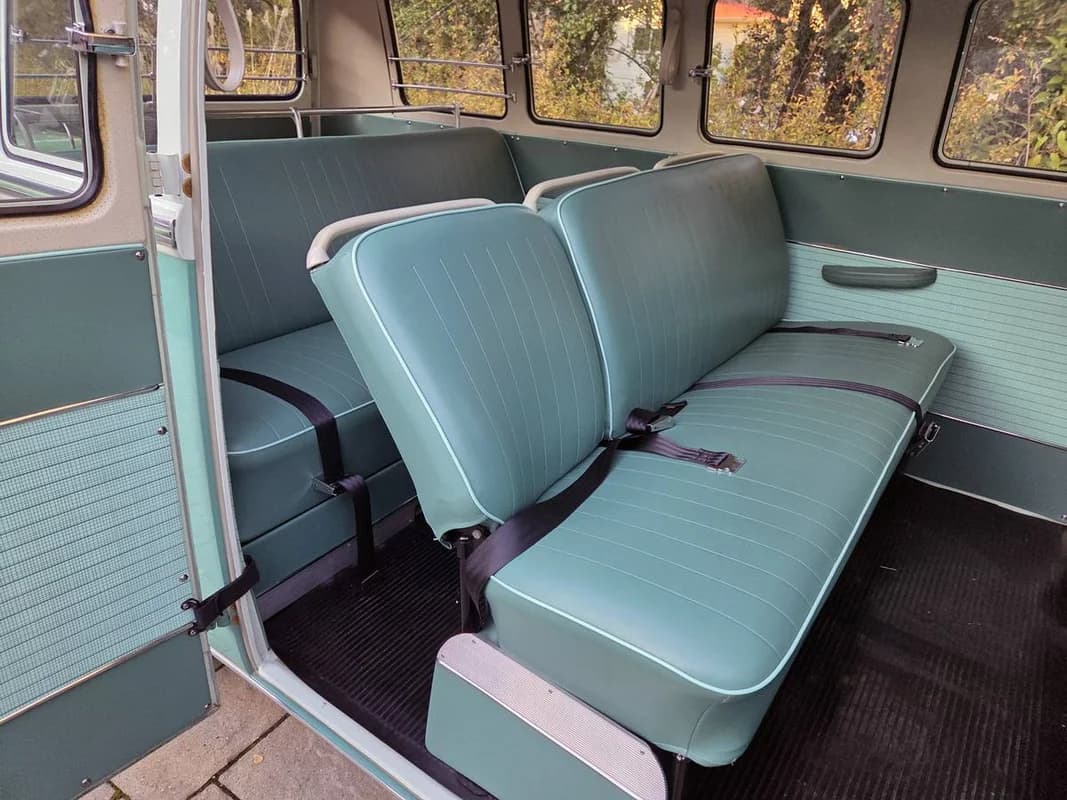 EXQUISITE Restored 1964 VW Type 241 Deluxe 21 Window Micro Bus! 13
