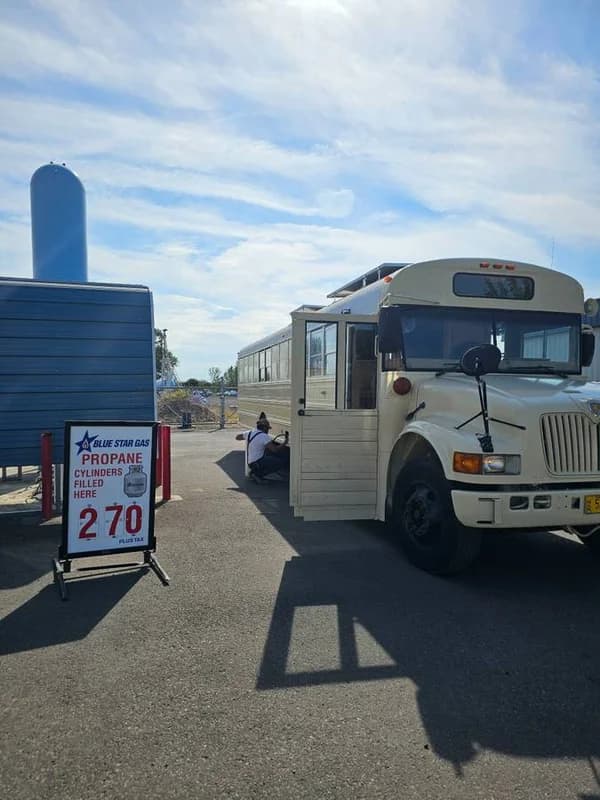 Fully Off-Grid Skoolie Tiny Home on Wheels – Luxury Conversion Bus 9