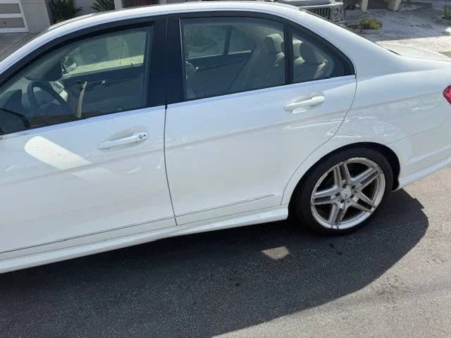 Mercedes C300 2009 Sport $2800 13