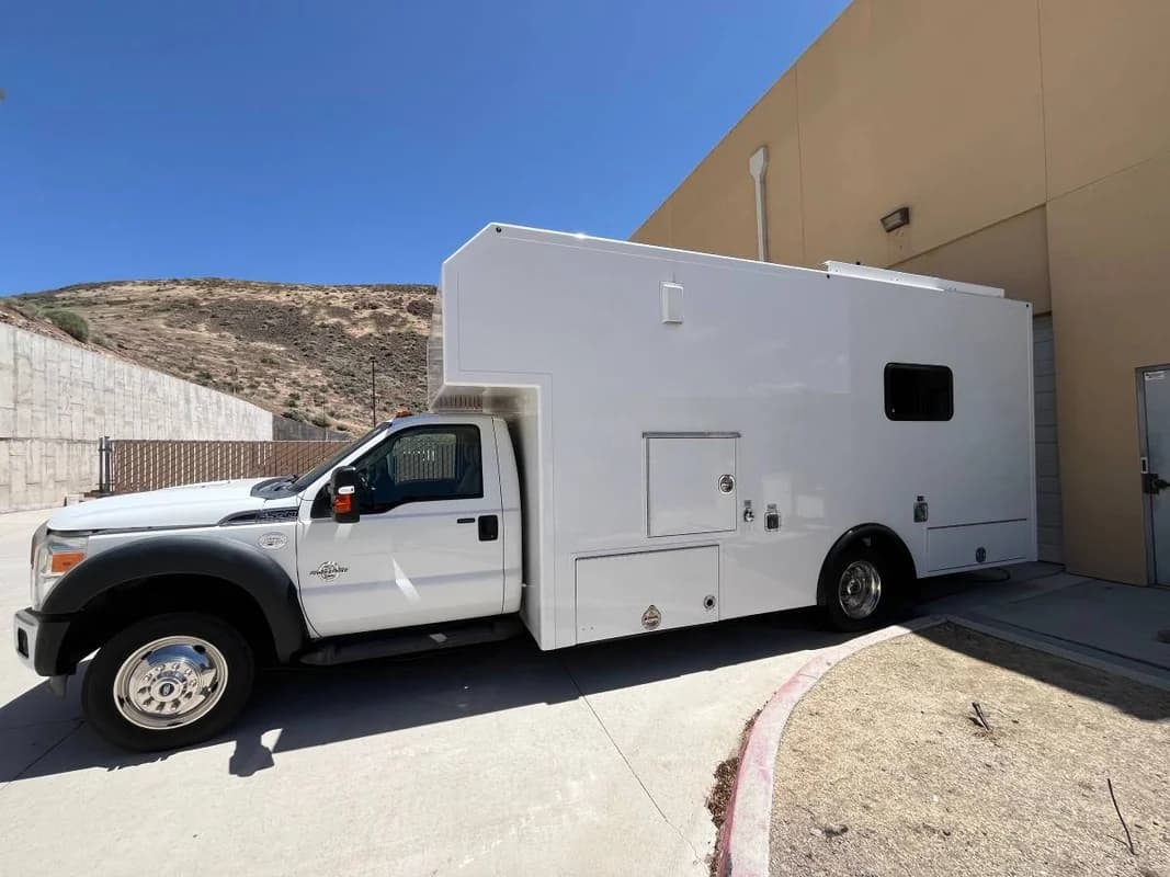 Ford F-550 Burning Man Mobile Medical – Custom * Must Sell