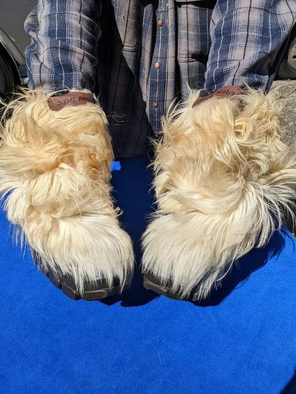 SHAGGY HAIR fur BOOTS womans vintage italy 5