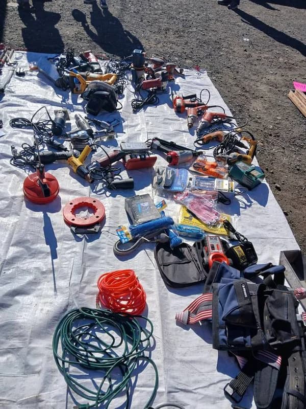 BIGGEST GARAGE SALE LIMITED TIME!!! 11