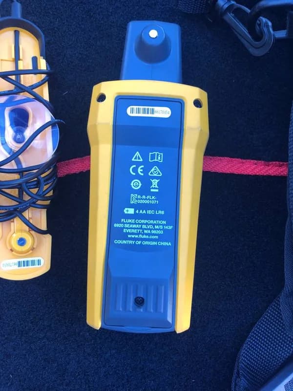 Fluke solar irradiance meter like new 7