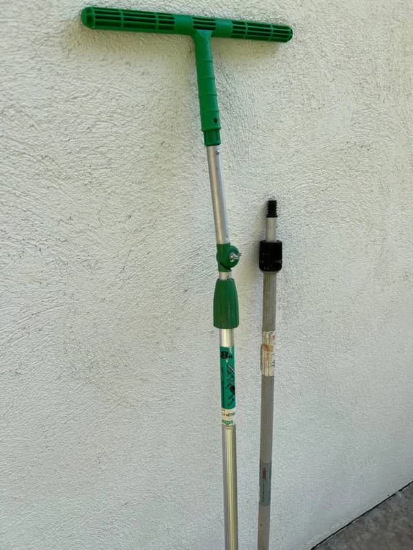 Window Washing Extension Poles (4) & Brushes 12