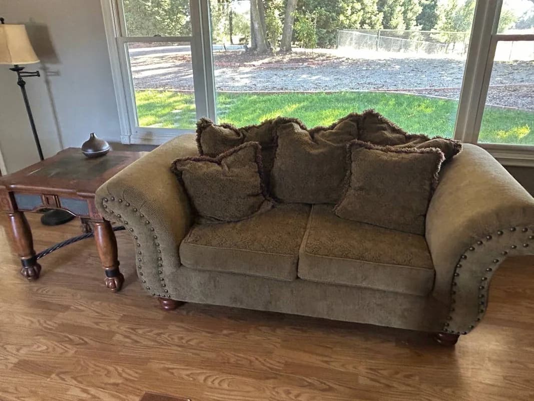 Moving Sale: Animal, Auto, Farm, Household, Sporting & Yard Equipment 2